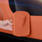 🚗 ΕΚΠΤΩΣΗ 50%! Δερμάτινη θήκη ποτηριού για πόρτα αυτοκινήτου – Με φαρδύ άνοιγμα, εύκολη πρόσβαση σε ποτά και τηλέφωνο. Στερεώνεται με κλιπ για ασφαλή εφαρμογή. Από δέρμα PU, ανθεκτική και σικάτη. 🛡️✨