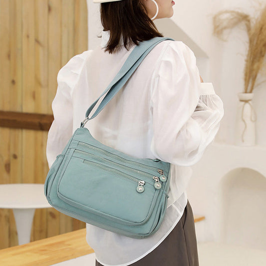 🎒 Ελαφριά τσάντα χιαστί από νάιλον με πολλές τσέπες